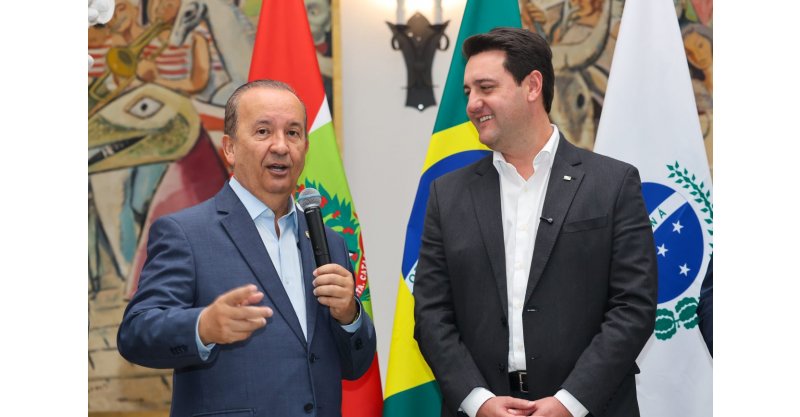 ‘Tudo sob controle’, afirma Jorginho Mello sobre tarifaço dos EUA e os impactos em SC