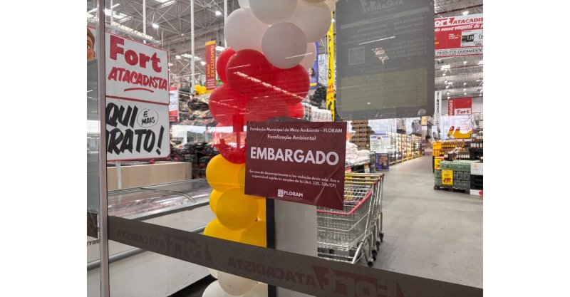 Unidade de grande rede atacadista é interditada por irregularidade com rede de esgoto em Florianópolis